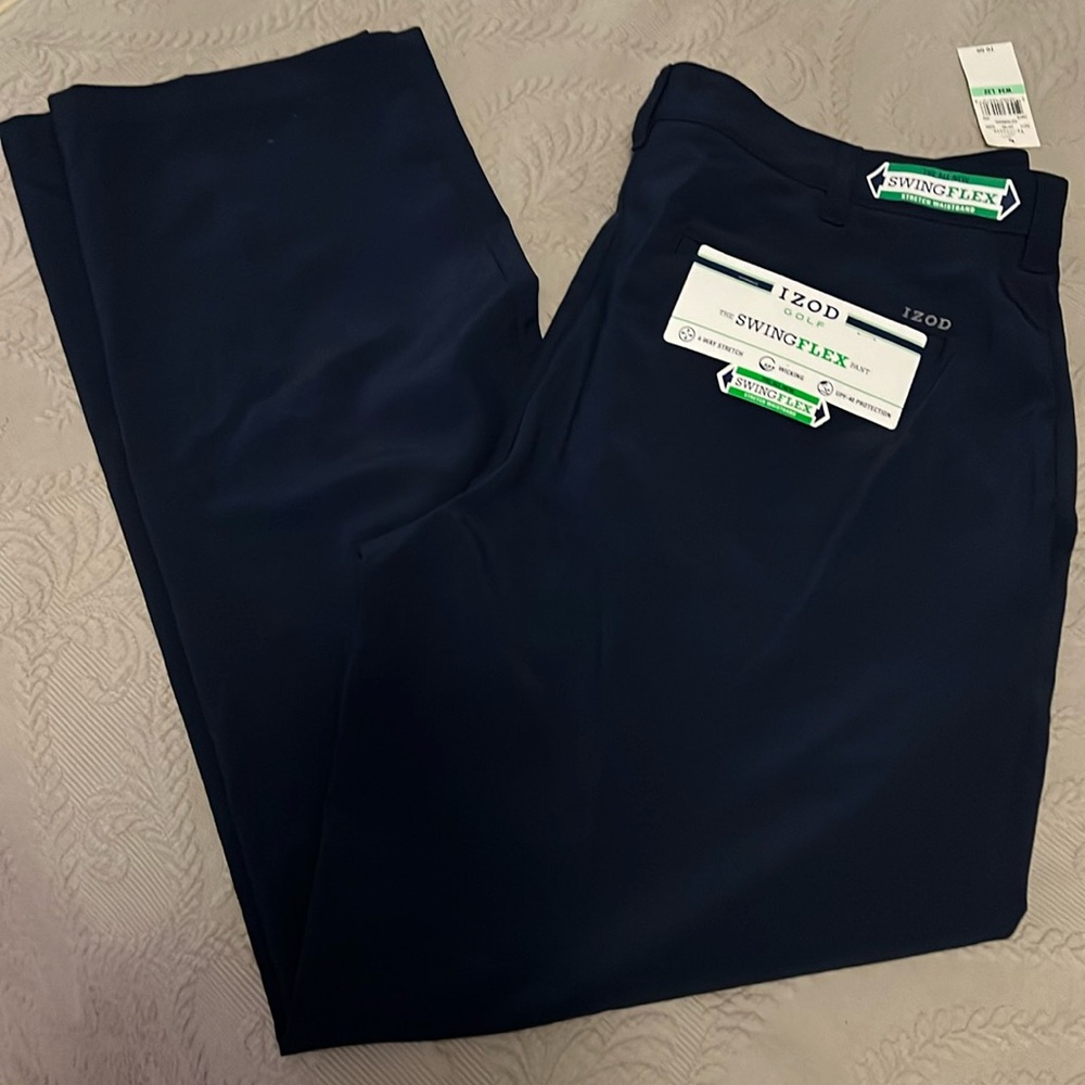 Izod  Golf Swingflex Pant size 34 X 32 Navy